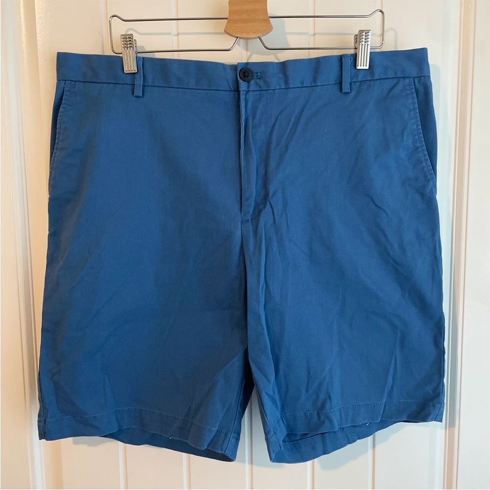 Men's Blue Casual Cotton Shorts Blueberry Tone Izod Sz 38 in GUC
